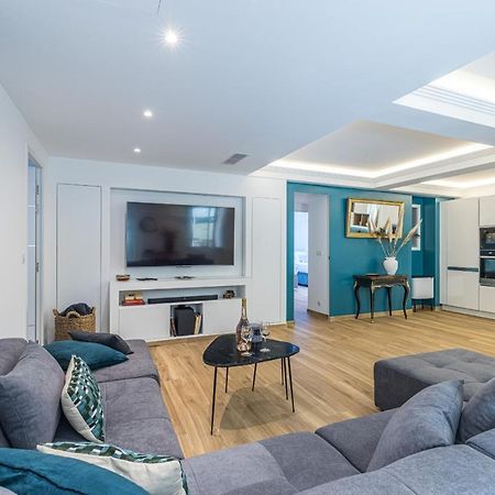 Luxury 3 Bdr Garden & Parking - Angels' Garden Διαμέρισμα Νίκαια Εξωτερικό φωτογραφία