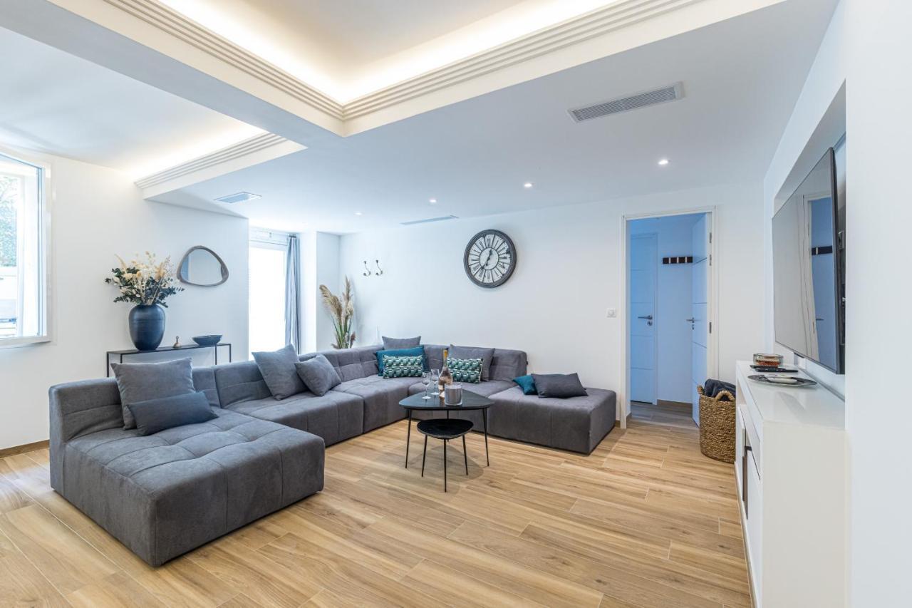 Luxury 3 Bdr Garden & Parking - Angels' Garden Διαμέρισμα Νίκαια Εξωτερικό φωτογραφία