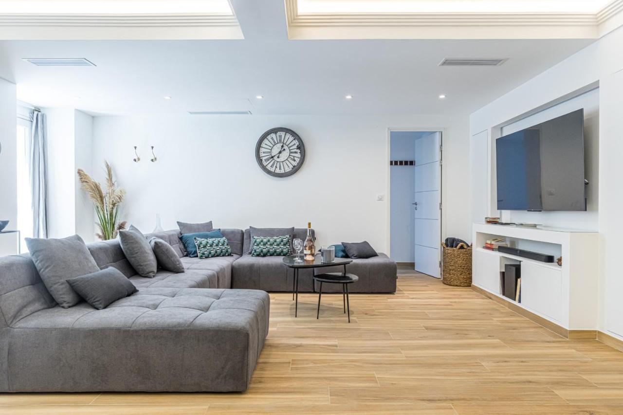 Luxury 3 Bdr Garden & Parking - Angels' Garden Διαμέρισμα Νίκαια Εξωτερικό φωτογραφία