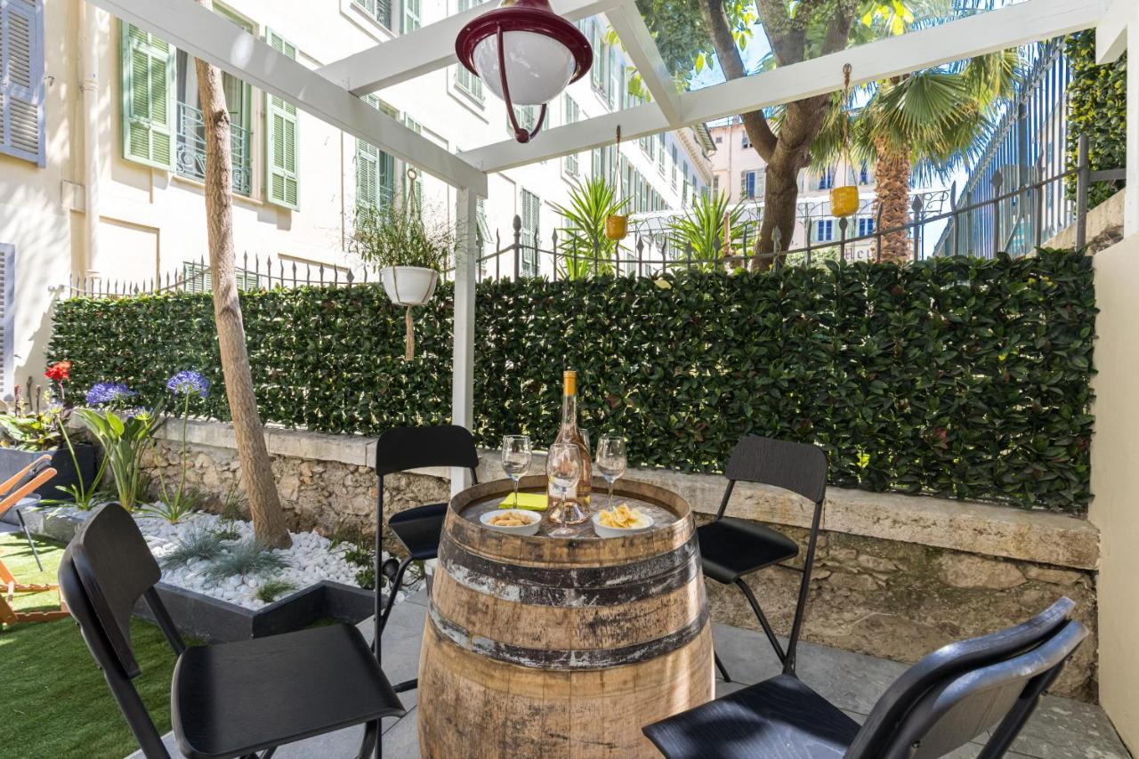Luxury 3 Bdr Garden & Parking - Angels' Garden Διαμέρισμα Νίκαια Εξωτερικό φωτογραφία